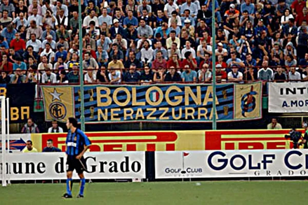 striscione allo stadio