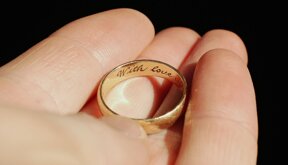 close-up-jeweler-makes-silver-ring-island-bali-indonesia.jpeg close-up-jeweler-makes-silver-ring-island-bali-indonesia.jpeg