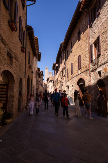 via san giovanni , vista torri