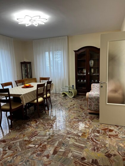 sala 2.jpeg sala 2.jpeg