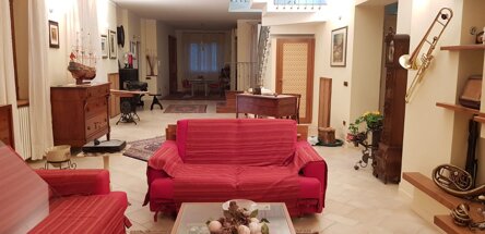 salone 3.jpeg salone 3.jpeg