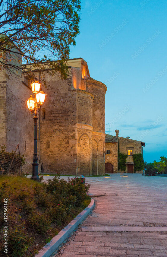 adobestock_123361142_preview.jpeg adobestock_123361142_preview.jpeg