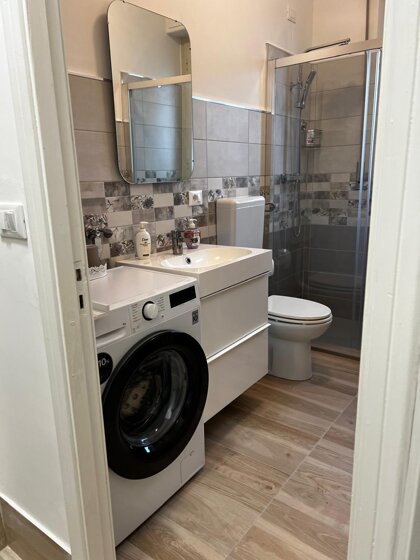 bagno sopra 2.jpeg bagno sopra 2.jpeg