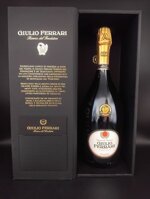champagne-giulio-ferrari-cofanetto
