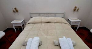 Camera da letto luminosa e climatizzata a Sommatino