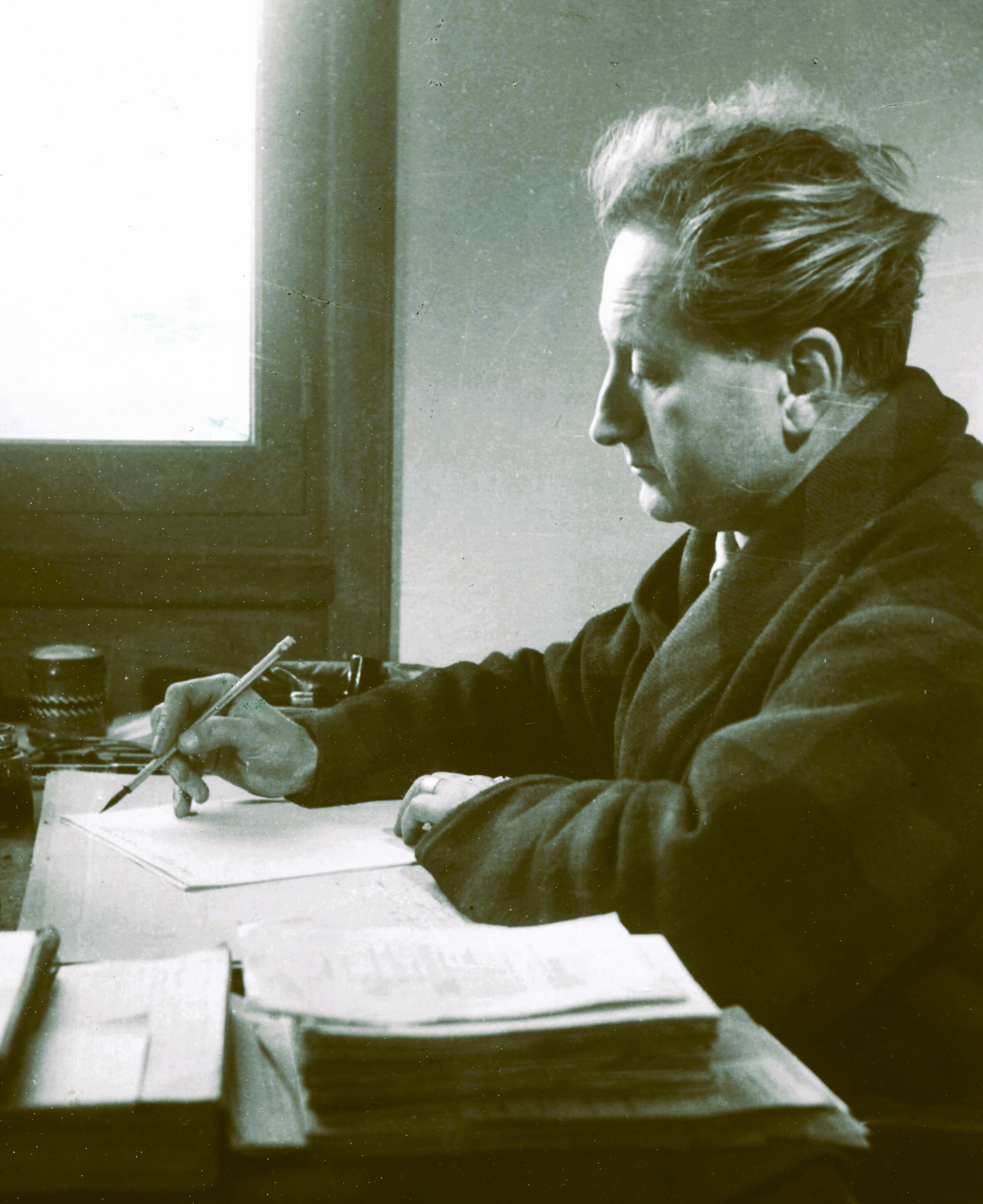 jean-giono.jpeg jean-giono.jpeg