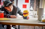 lego-editions-43022-casco-di-lewis-hamilton-scuderia-ferrari-hp