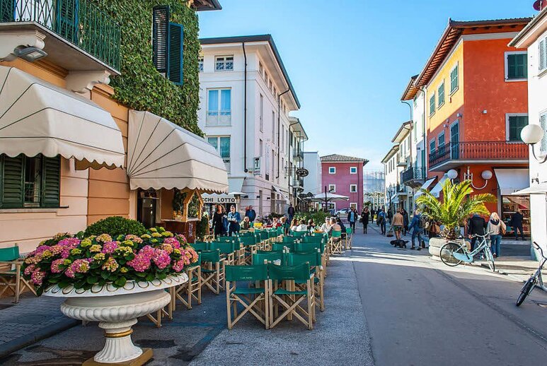 #viareggio #pietrasanta #camaiore #fortedeimarmi #versilia #viareggio #pietrasanta #camaiore #fortedeimarmi #versilia