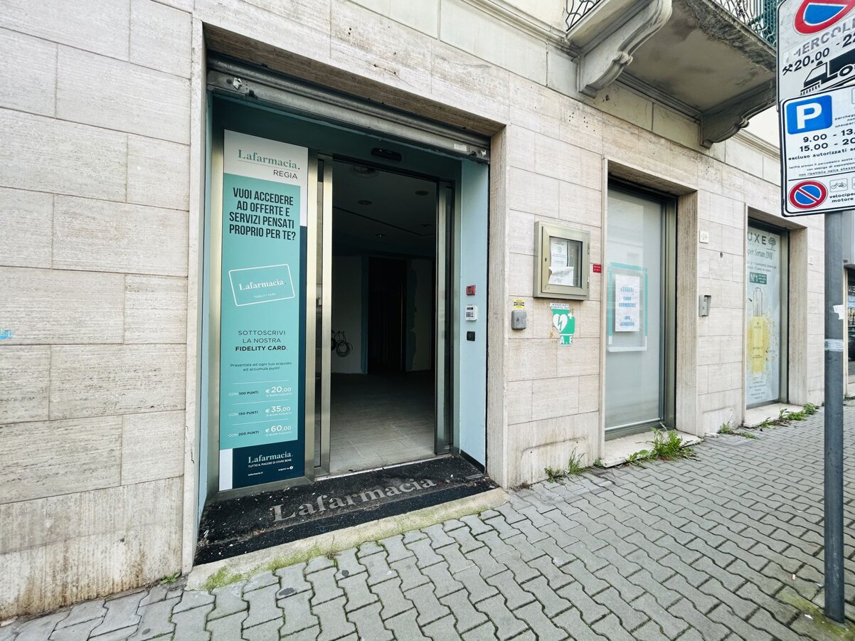 farmacia fondo commerciale viareggio