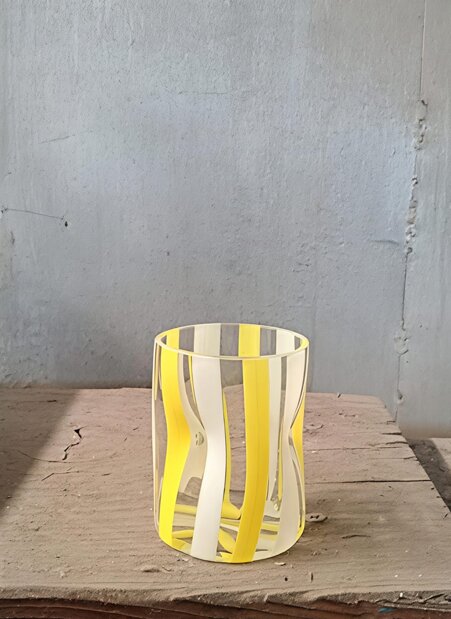 bic bianco e giallo.jpeg