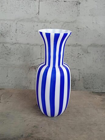 vaso con cannette blu ii2.jpeg vaso con cannette blu ii2.jpeg