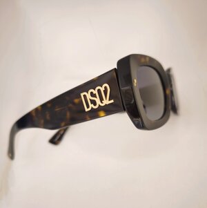 dsquared2-0261s