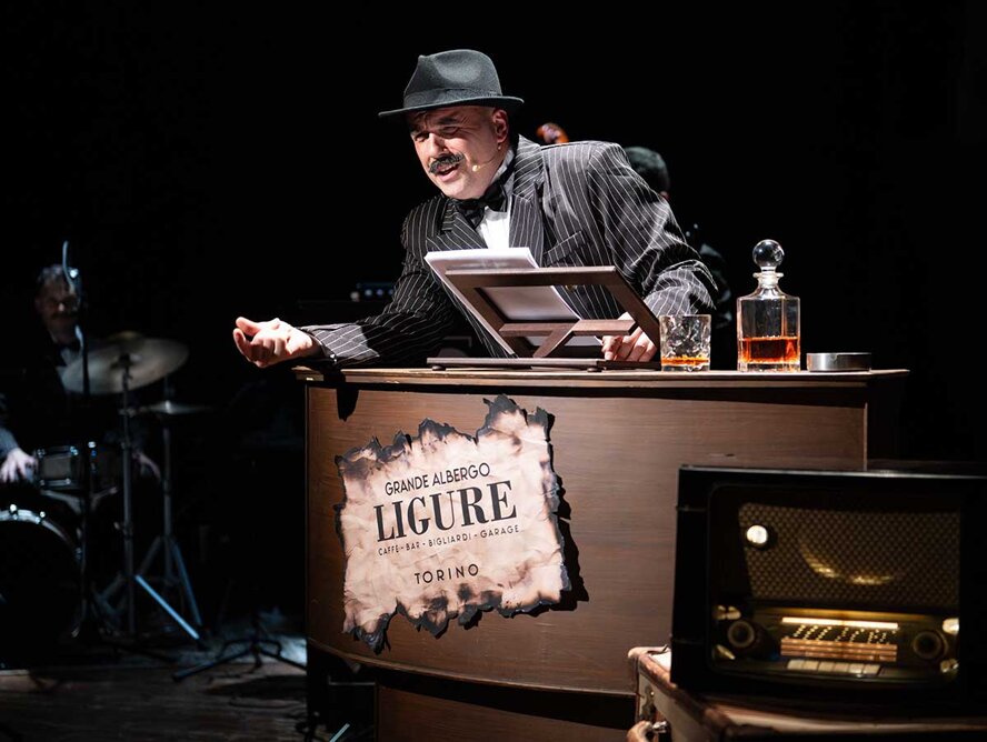 a-colpi-di-fred-buscaglione-teatro--musica-live-bancone.jpeg