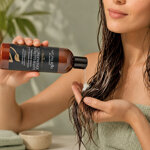 conditioner-strutturante-nutriens-250ml-trattamento-intensivo-effetto-proteico-con-cheratina-idrolizzata-burro-di-karite-e-olio-di-jojoba