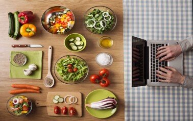 Come restare a casa restando in forma: lo smart eating