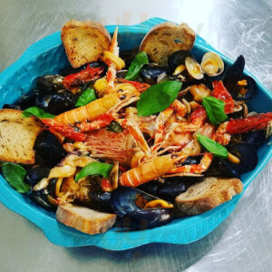 zuppa di pesce 300 x 300.jpeg zuppa di pesce 300 x 300.jpeg