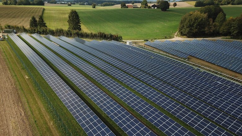 fabersam-photovoltaic-4525178_1920.jpeg