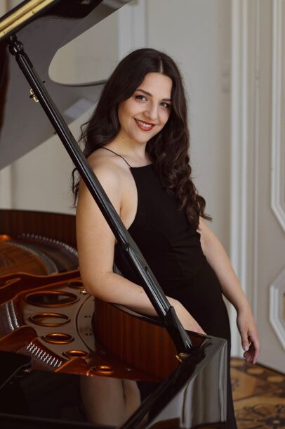 anastasija gichevska.jpeg anastasija gichevska.jpeg