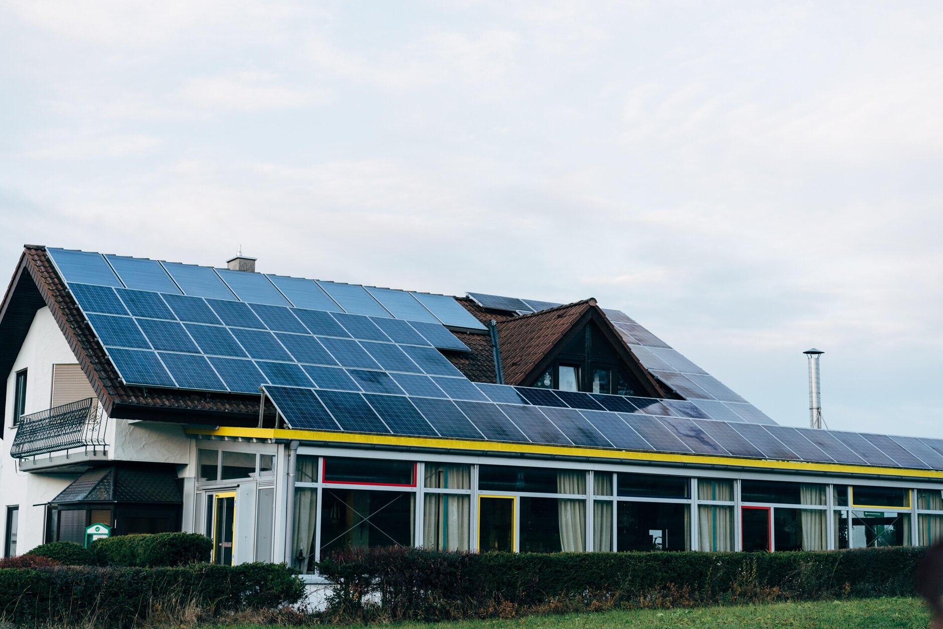 viarami-renewable-6811970.jpeg
