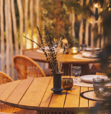 eyJlbiI6IkJ1aWx0IGhvc3BpdGFsaXR5IGludGVyaW9yIGRlc2lnbmVkIGFuZCBmdWxseSBkZWxpdmVyZWQgYnkgYSBsdXh1cnkgZGVzaWduIHN0dWRpby4ifQ==