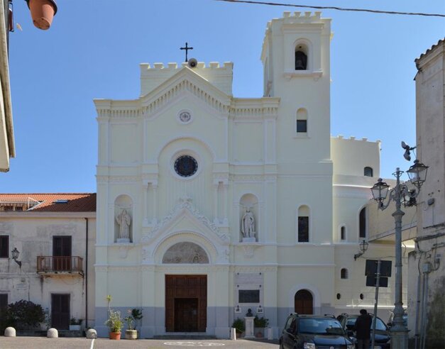chiesa.jpeg