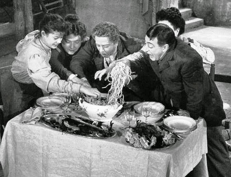 totò---miseria-e-nobiltà.jpeg totò---miseria-e-nobiltà.jpeg