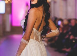 sfilata abiti da sposa in passerella 