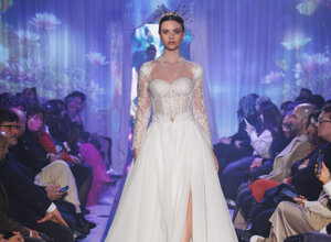 sfilata abiti da sposa in passerella 