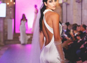 sfilata abiti da sposa in passerella 