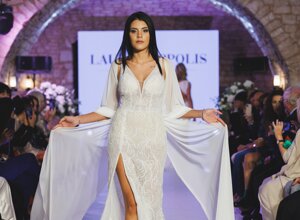 sfilata abiti da sposa in passerella 
