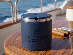 table_setting_on_yacht_deck_202608132122.jpeg