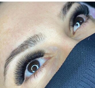 ciglia.jpeg ciglia.jpeg