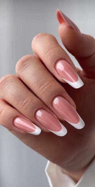 unghia.jpeg unghia.jpeg