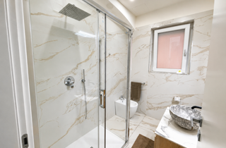 Bagno privato Camera Bellagio con doccia Relais Pietro Barzago