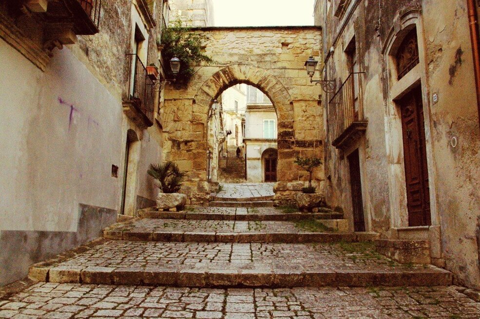 chiaramonte-gulfi-arco-annunziata.jpeg chiaramonte-gulfi-arco-annunziata.jpeg