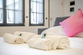 Bedroom details at Bovisa Hub 97 holiday apartment