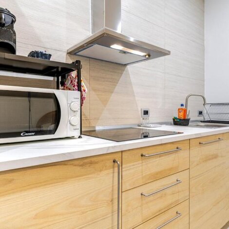 Kitchen facilities at Bovisa Hub 97 holiday apartment