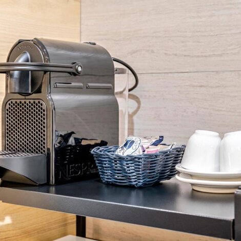 Coffee machine in the kitchen at Bovisa Hub 97