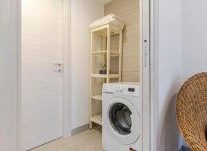 Washing machine for guests at Bovisa Hub 97