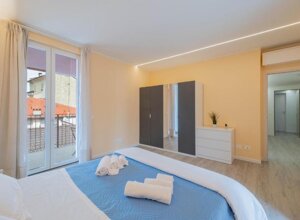 Double bedroom at Lakeview Attico Saini
