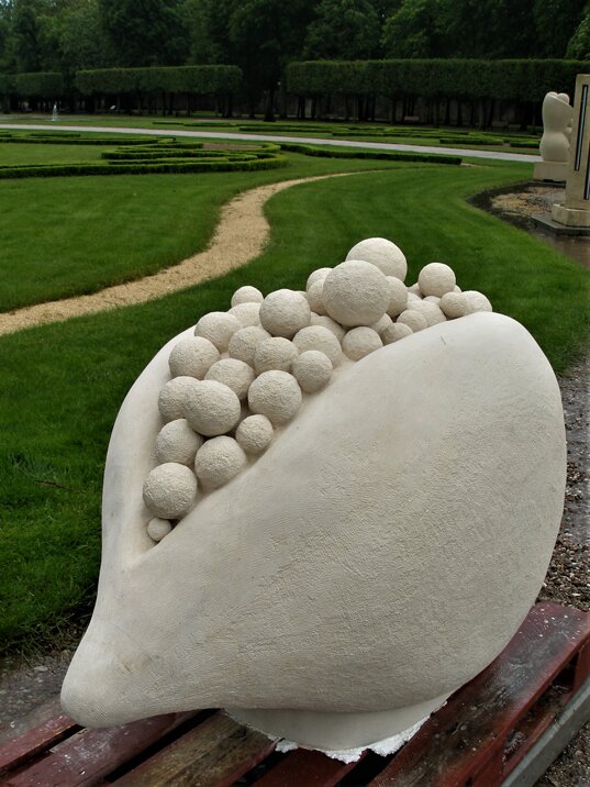 Emanuela Camacci Artwok stone sculpture Papaya. Luneville, France