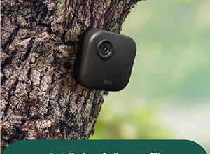 blink_alexa_outdoor4_lifestyle_img.jpeg