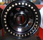 set-cerchi-in-acciaio-daytona-nero-con-beadlock