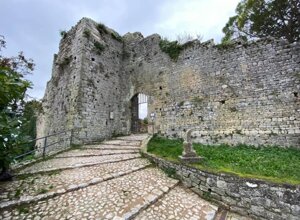 rocca2.jpeg rocca2.jpeg