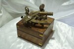 sestante-nautico-kelvinhughes-1917-in-ottone-con-box-legno