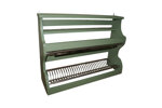 piattaia-in-legno-colore-verde-pastello-e-scolapiatti-acciaio