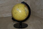 globo-con-base-metallica-nera-soprammobile-mappamondo