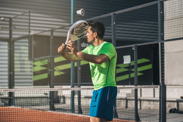 man-playing-padel.jpeg man-playing-padel.jpeg
