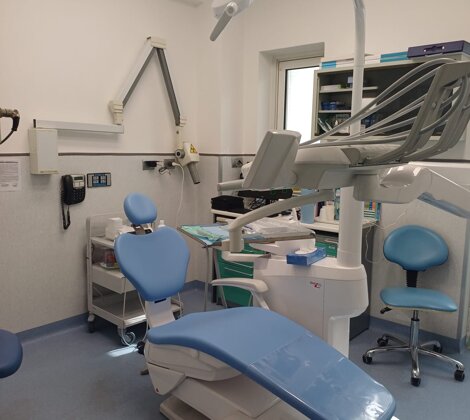 radio.jpeg radio.jpeg