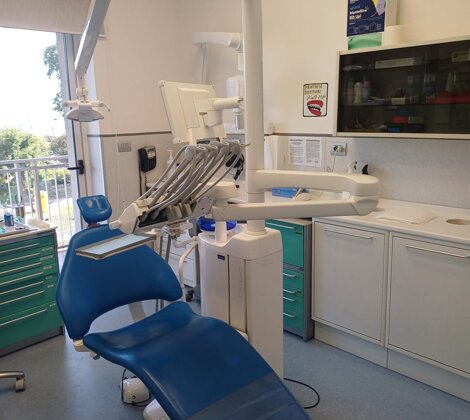 poltrona3.jpeg poltrona3.jpeg